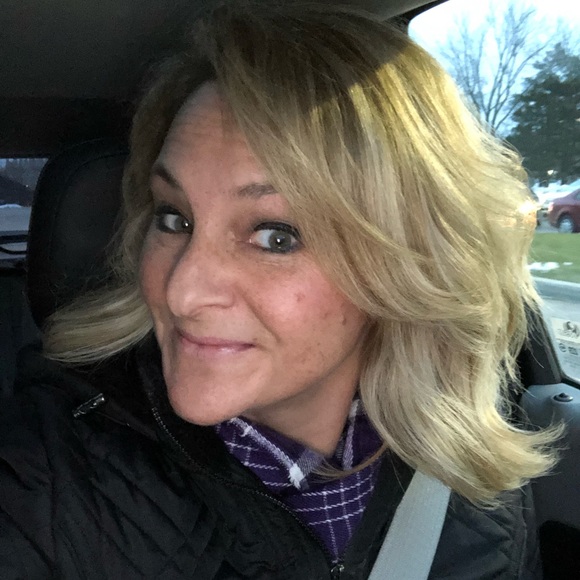 Meet your Posher, Tammy - Picture 1 of 1